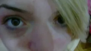 مسالیدار اور slutty سرخ بالوں والی Lory Jane سخت چدائی کے بعد روٹی نگل جاتا ہے