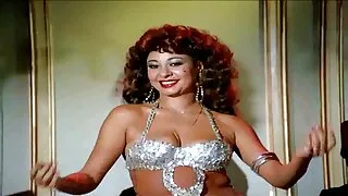Busty brunette للی محبت کا غلبہ صبح میں cowgirl پوز میں