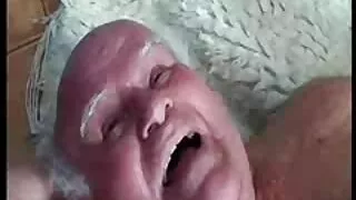نیرڈی پیاری الیکسا گریس اپنے باس کے ایک بڑے ڈک پر چھلانگ لگاتی ہے۔