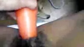 خوبصورت نظر آنے والی شرمیلا جونیا سخت چودائی کے بعد بوجھ نگل لیتی ہے۔