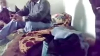 پیاری brunette Emma Piquet جنسی مقعد بھاڑ میں جاؤ سے لطف اندوز ہو رہا ہے