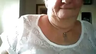 بہت بڑے چھاتی کے ساتھ بہت اچھے brunette Alana کروز ایک BBC کی طرف سے گڑبڑ