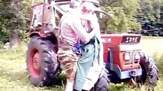 سیکس سے محبت کرنے والی سرخ بالوں والی ماڈل ڈینی جینسن کو پی او وی میں ایک بڑے کالے کاک نے چدایا