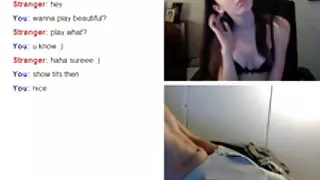 حیرت انگیز busty فرشتہ شینا رائڈر کاؤگرل پوز میں گھس گئی۔