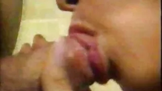 بہت اچھے busty بیوی Lexi لونا باورچی خانے میں fucked ہو جاتا ہے